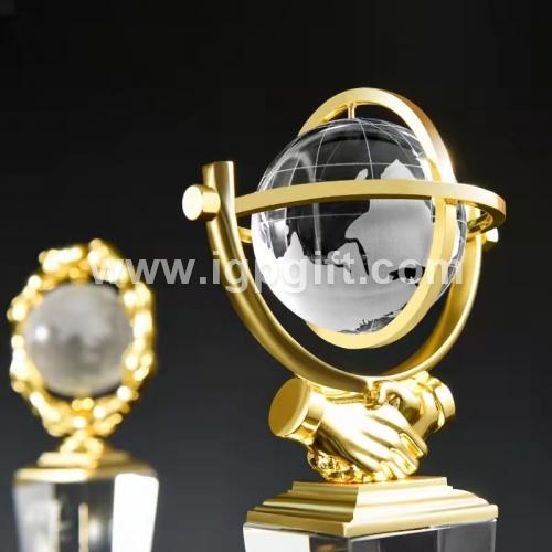 IGP(Innovative Gift & Premium) | Creative Earth Crystal Trophy