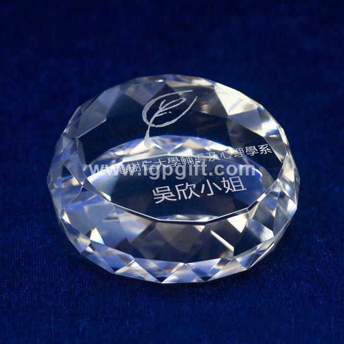 IGP(Innovative Gift & Premium) | Hemispherical Crystal Paperweight