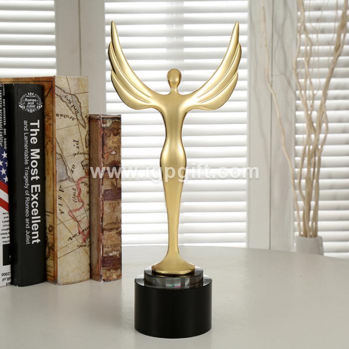 IGP(Innovative Gift & Premium) | Golden Man Trophy