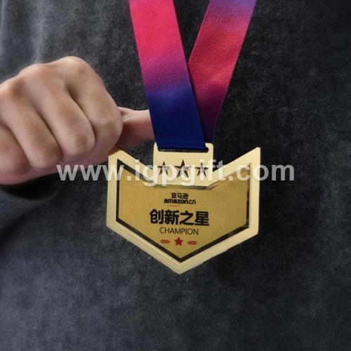 IGP(Innovative Gift & Premium) | Creative Metal Three Pieces Team Medal