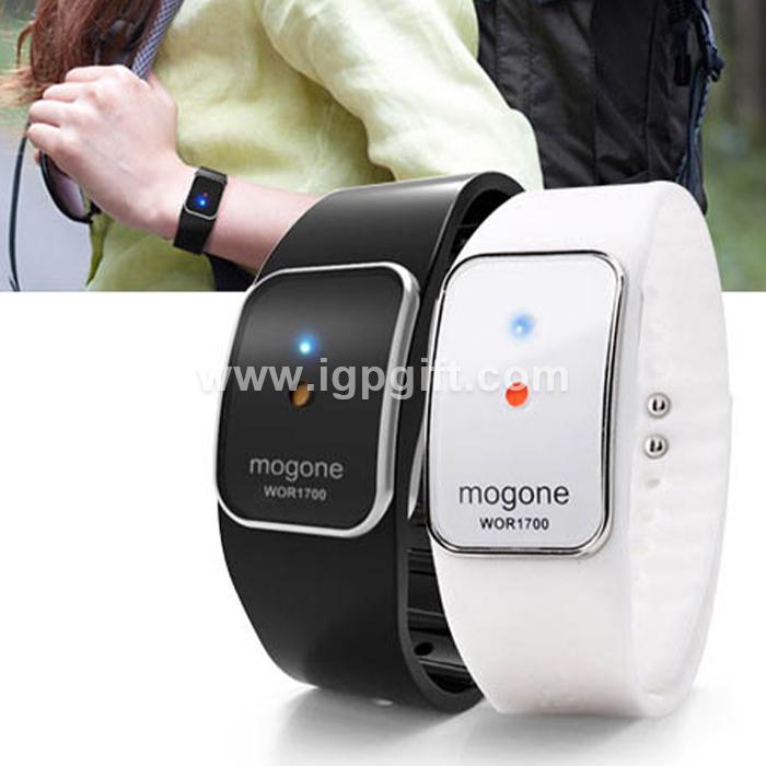 IGP(Innovative Gift & Premium) | MOG ONE  mosquito repellent bracelet