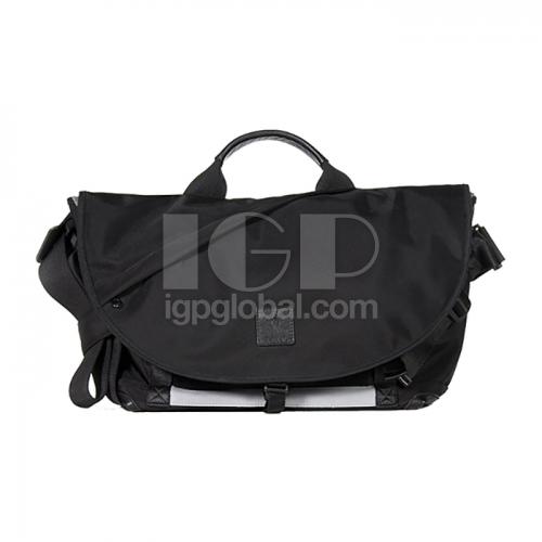 IGP(Innovative Gift & Premium)|ALPAKA 邮差侧背袋
