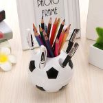 創意足球造型筆筒