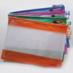 Portable grid zipper folder