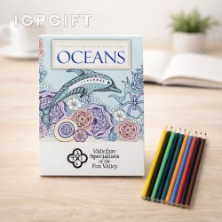 舒壓成人着色書與彩色鉛筆 - 海洋主題