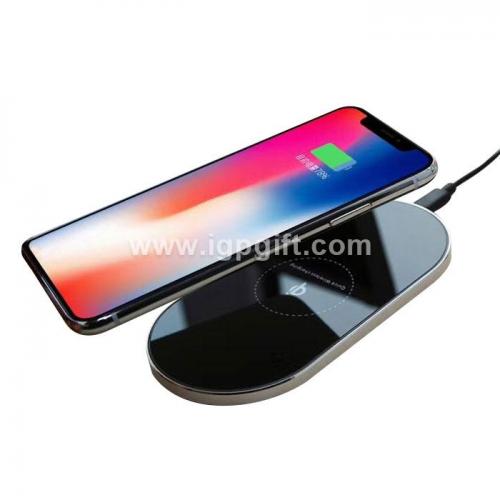 Oval aluminium alloy wireless charger