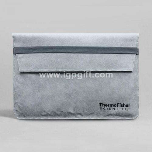 DuPont paper laptop bag